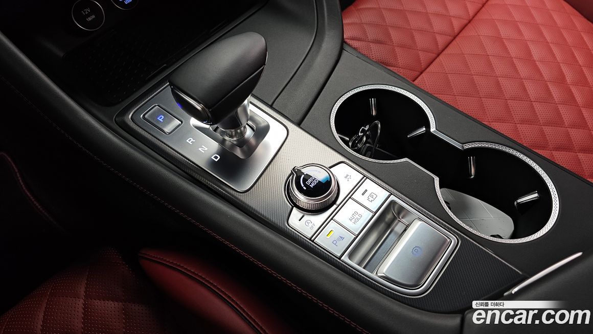 Genesis G70 2025
