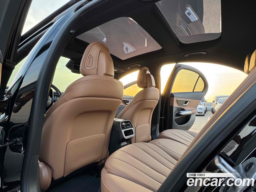 Mercedes-Benz E-Class 2025