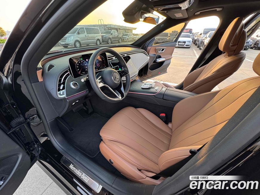 Mercedes-Benz E-Class 2025