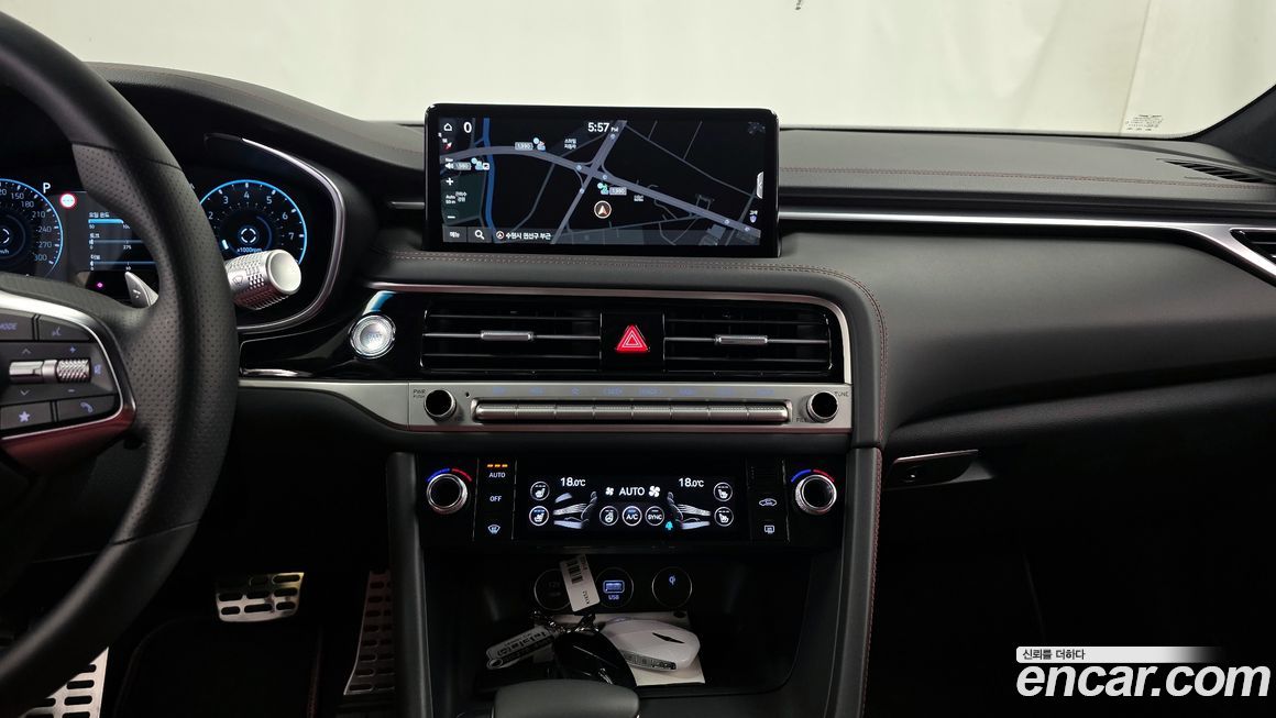 Genesis G70 2025