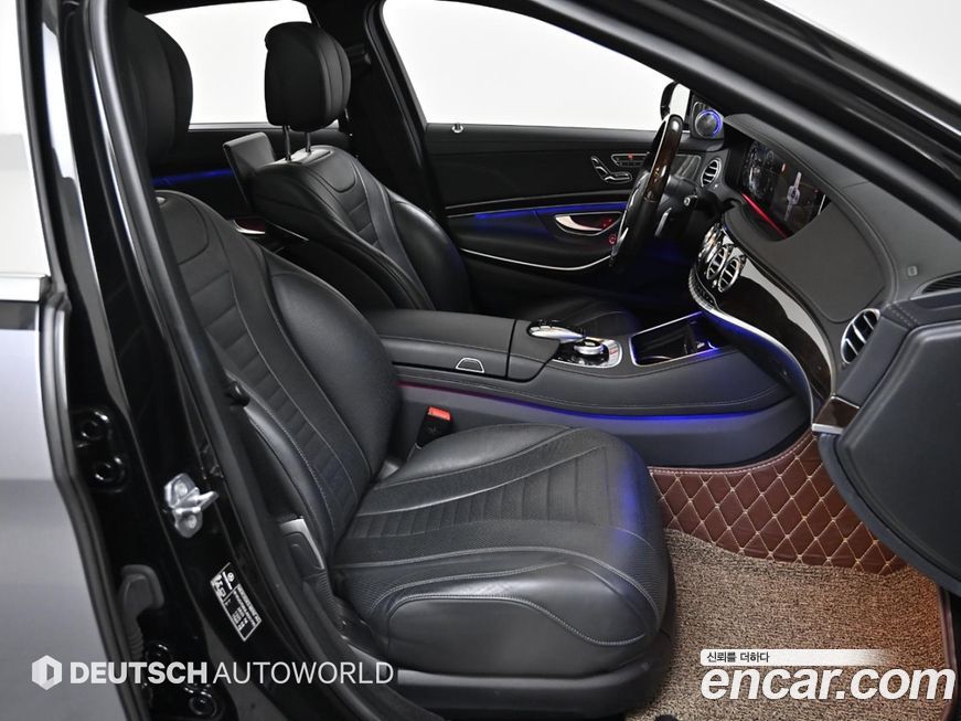 Mercedes-Benz S-Class 2020