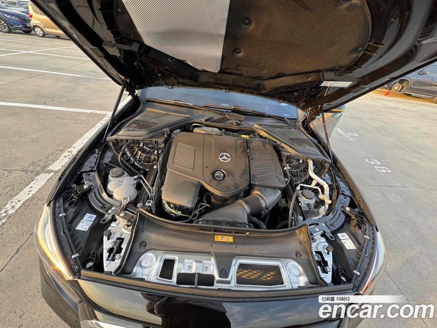 Mercedes-Benz E-Class 2025