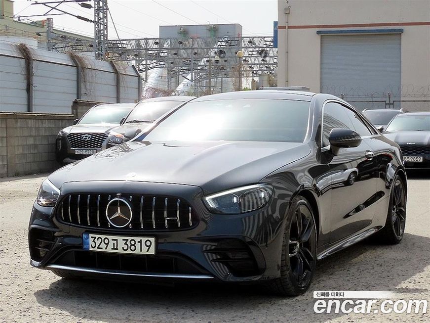 Mercedes-Benz E-Class 2021