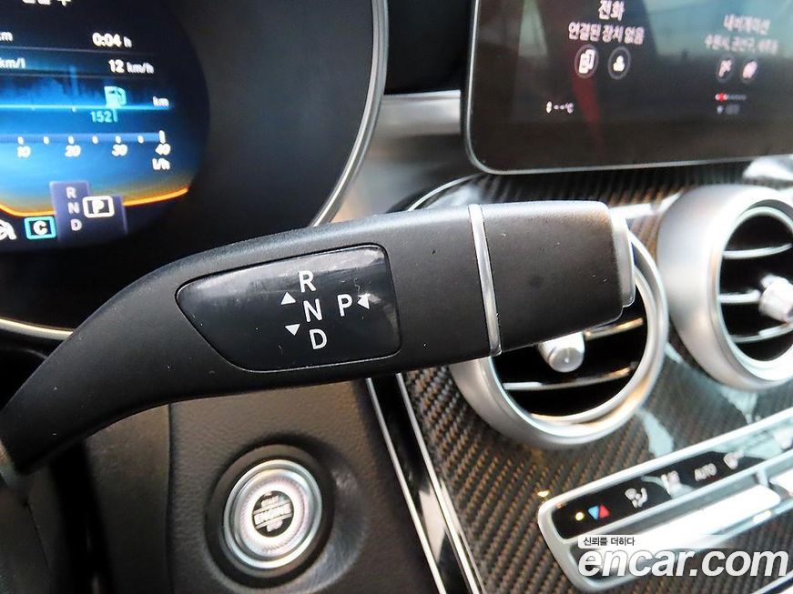 Mercedes-Benz GLC-Class 2021