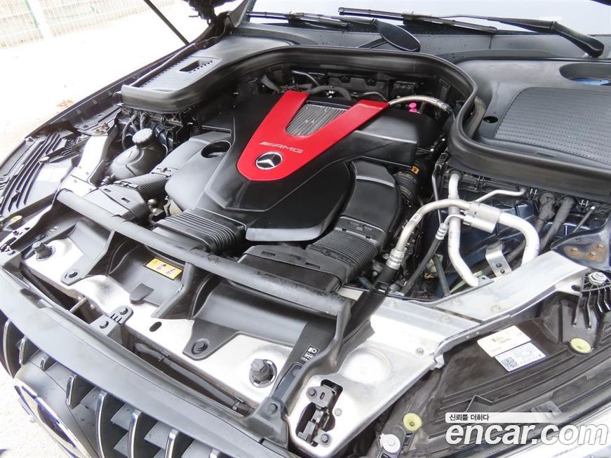 Mercedes-Benz GLC-Class 2021