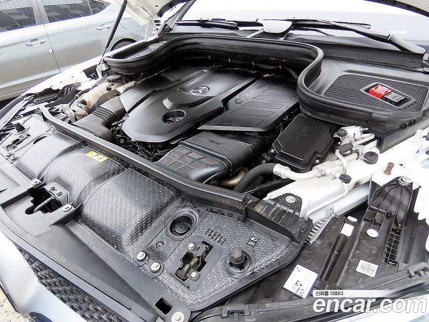 Mercedes-Benz GLE-Class 2023