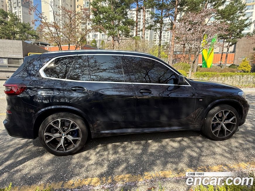 BMW X5 2021