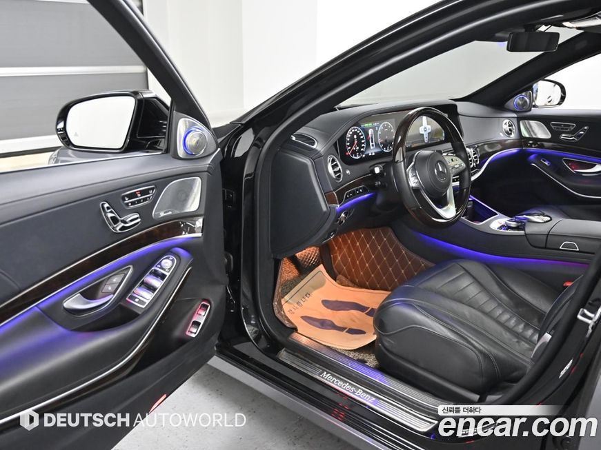 Mercedes-Benz S-Class 2020