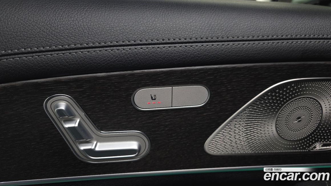 Mercedes-Benz GLE-Class 2023