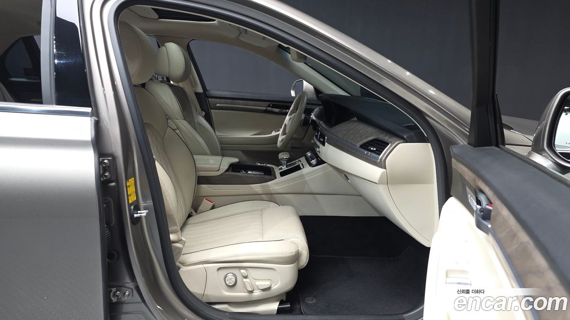 Genesis G90 2021