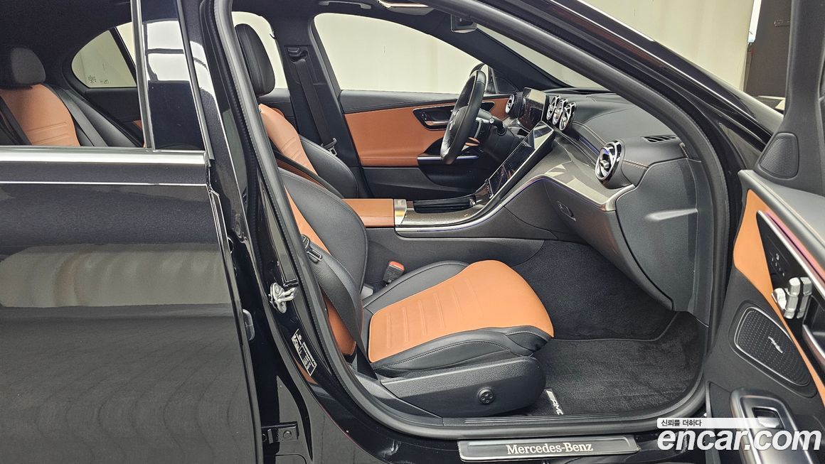 Mercedes-Benz C-Class 2023