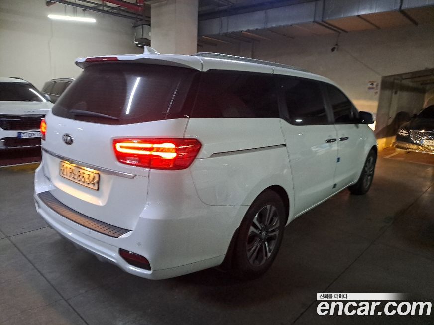 Kia Canival 2019