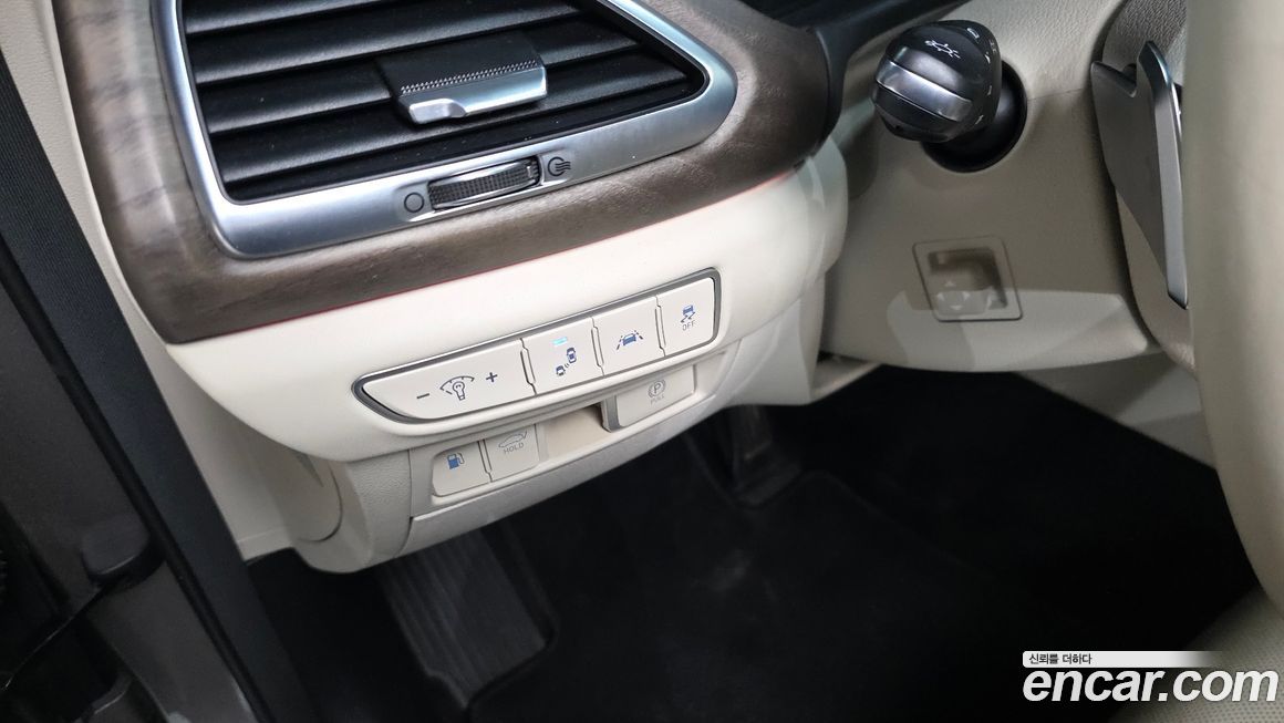 Genesis G90 2021