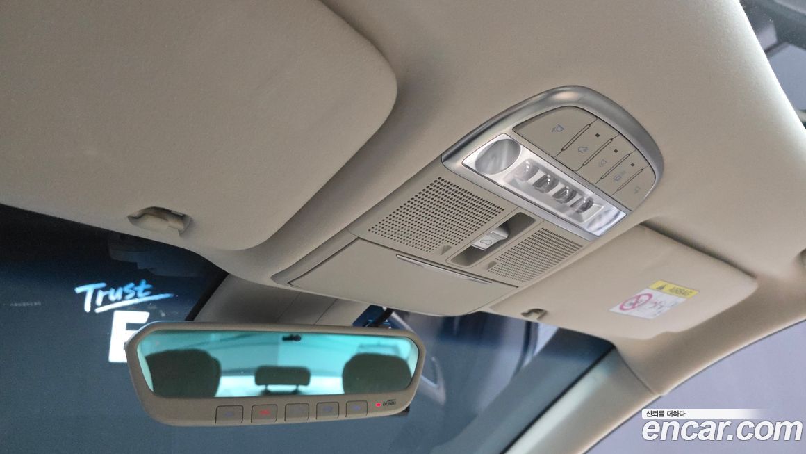 Genesis G90 2021