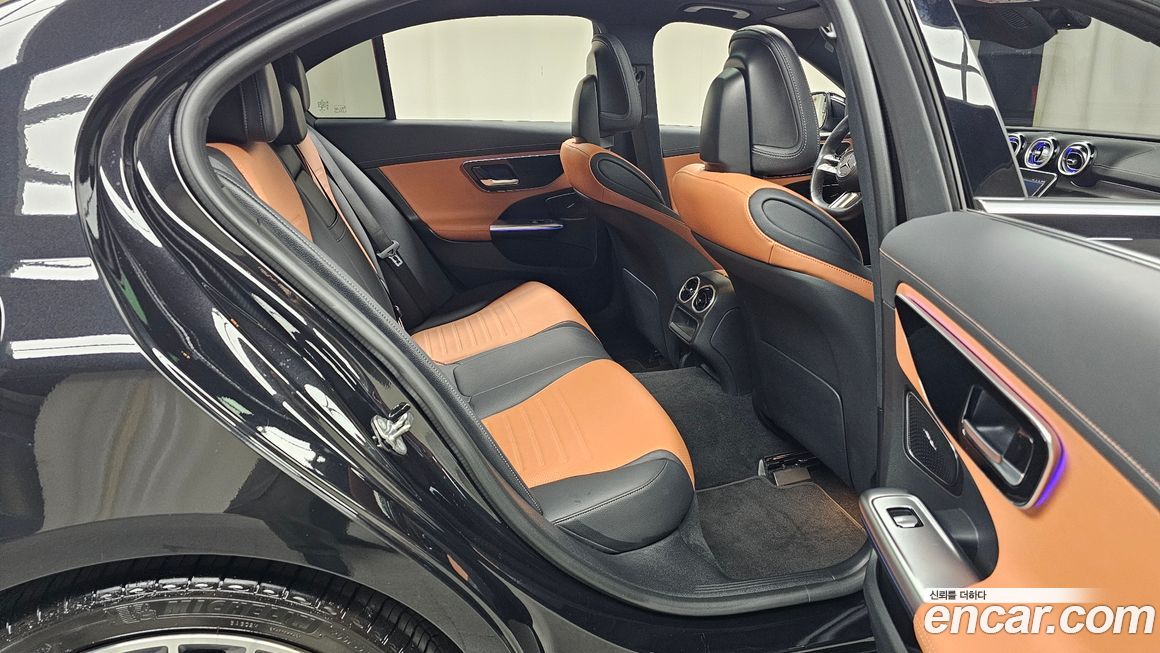 Mercedes-Benz C-Class 2023