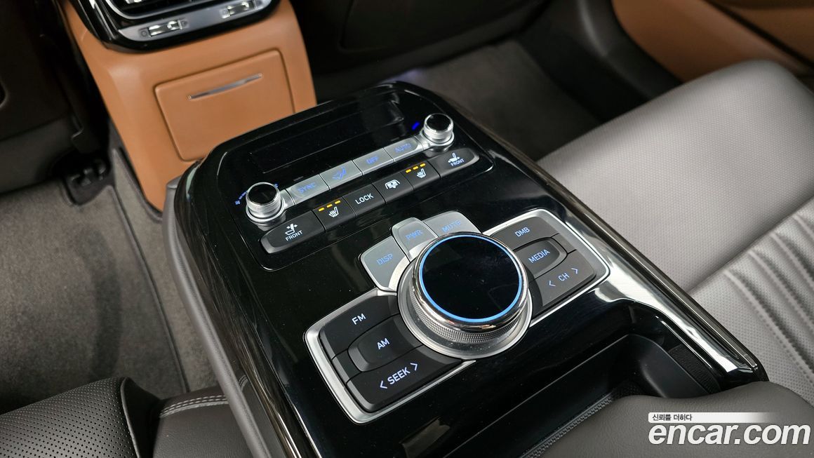 Genesis G90 2021
