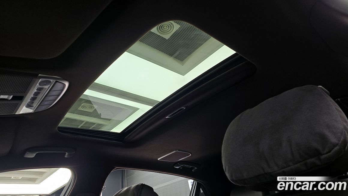 Genesis G90 2021