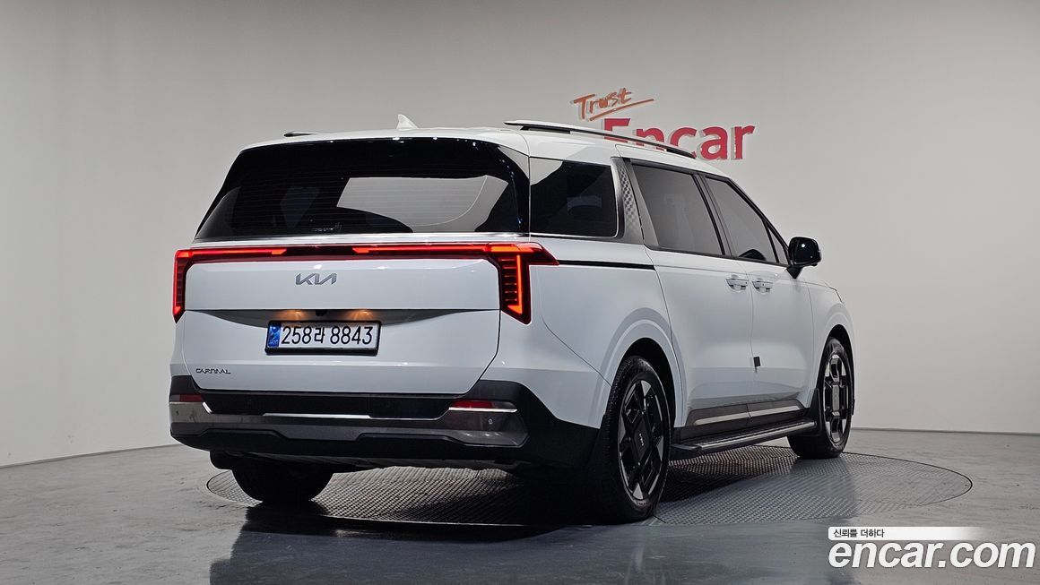 Kia Canival 2025
