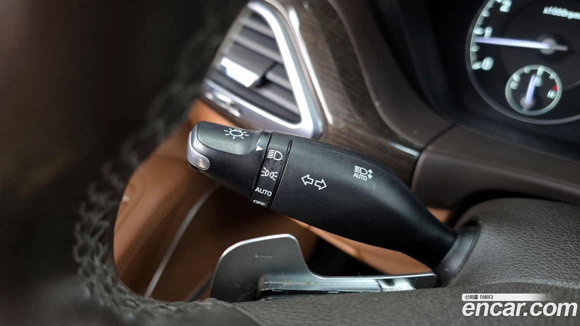 Genesis G90 2021
