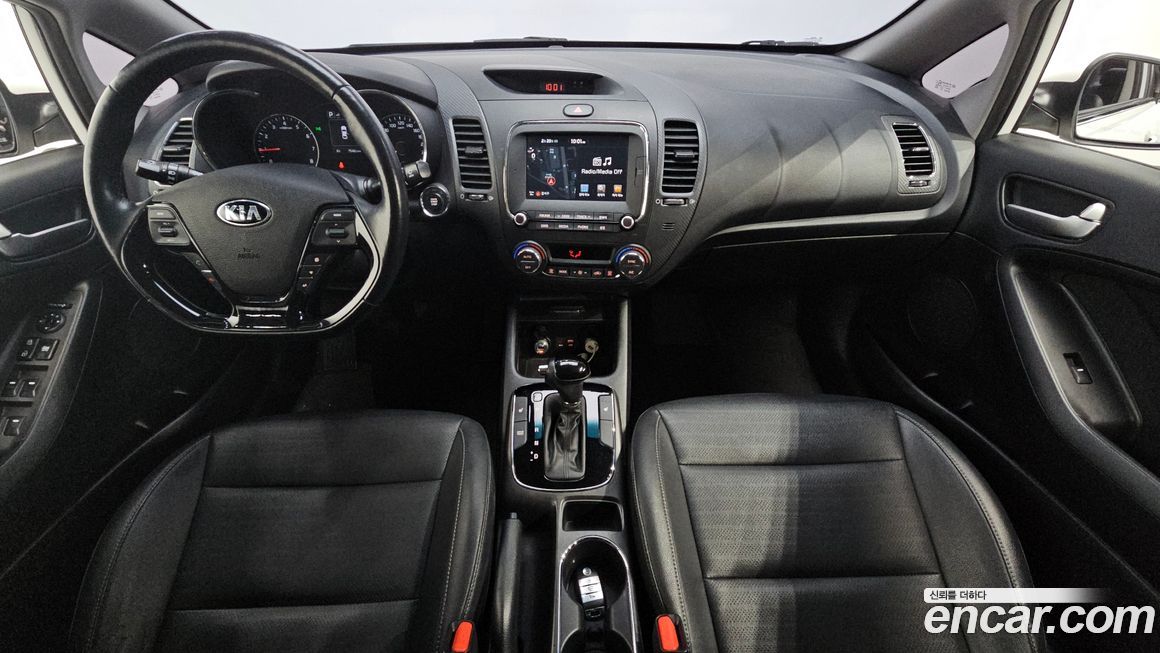 Kia K3 2016
