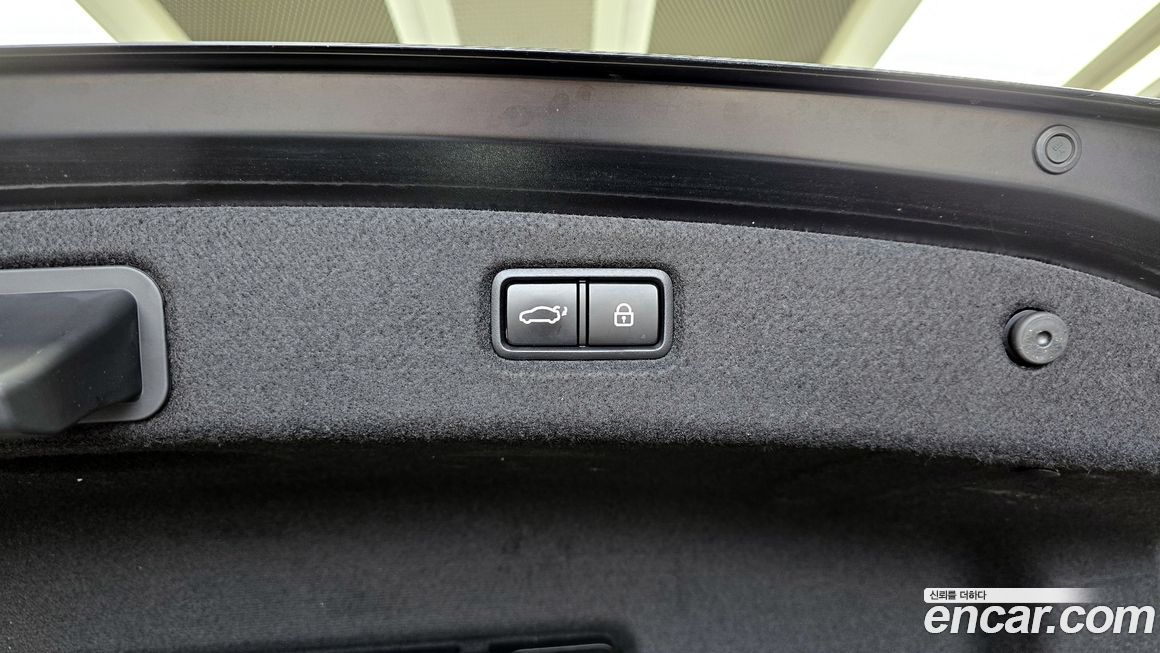 Genesis G90 2021