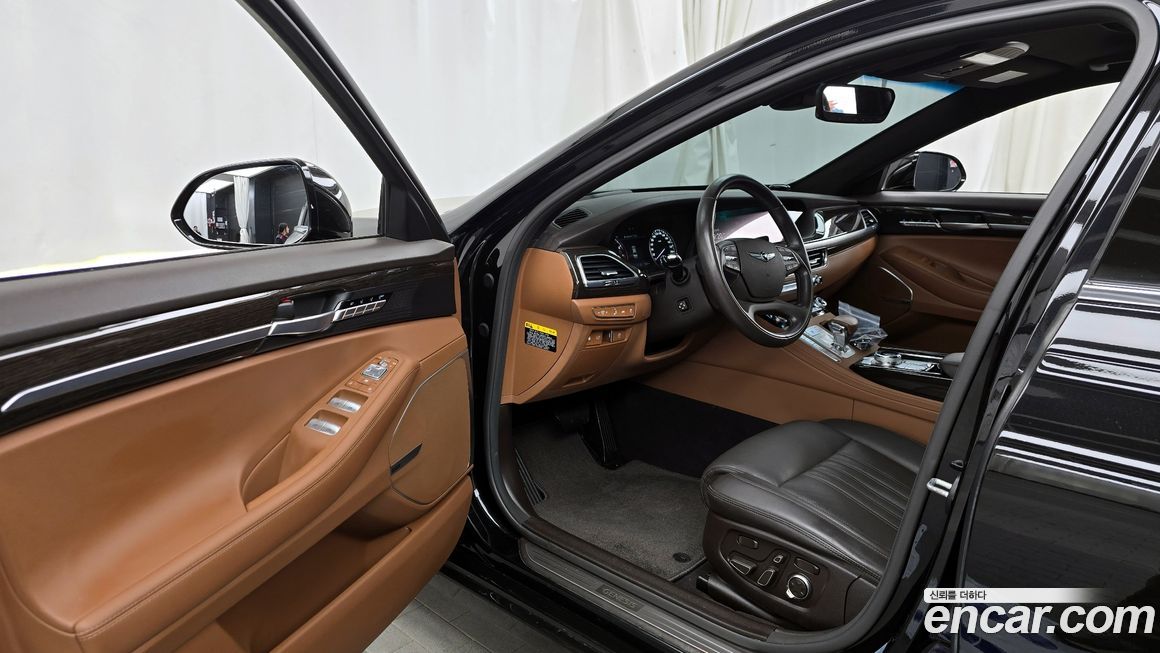 Genesis G90 2021