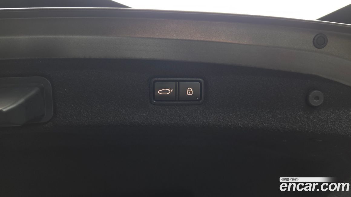 Genesis G90 2021