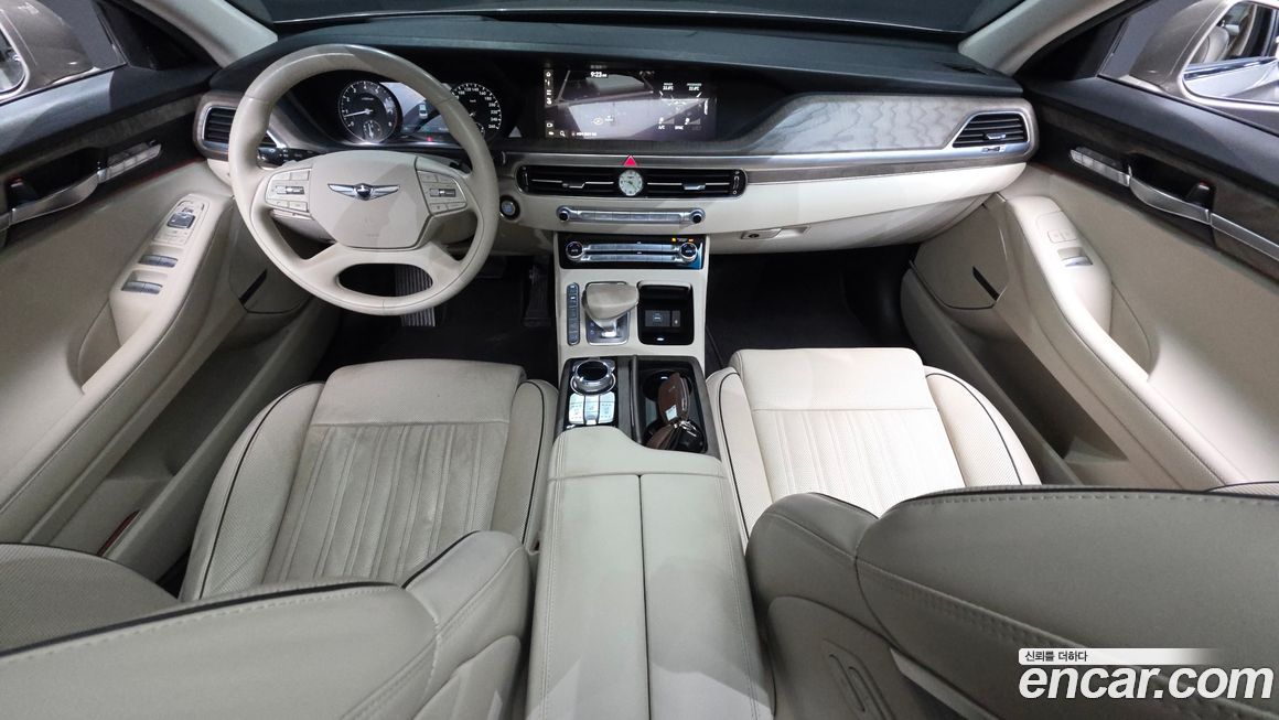 Genesis G90 2021