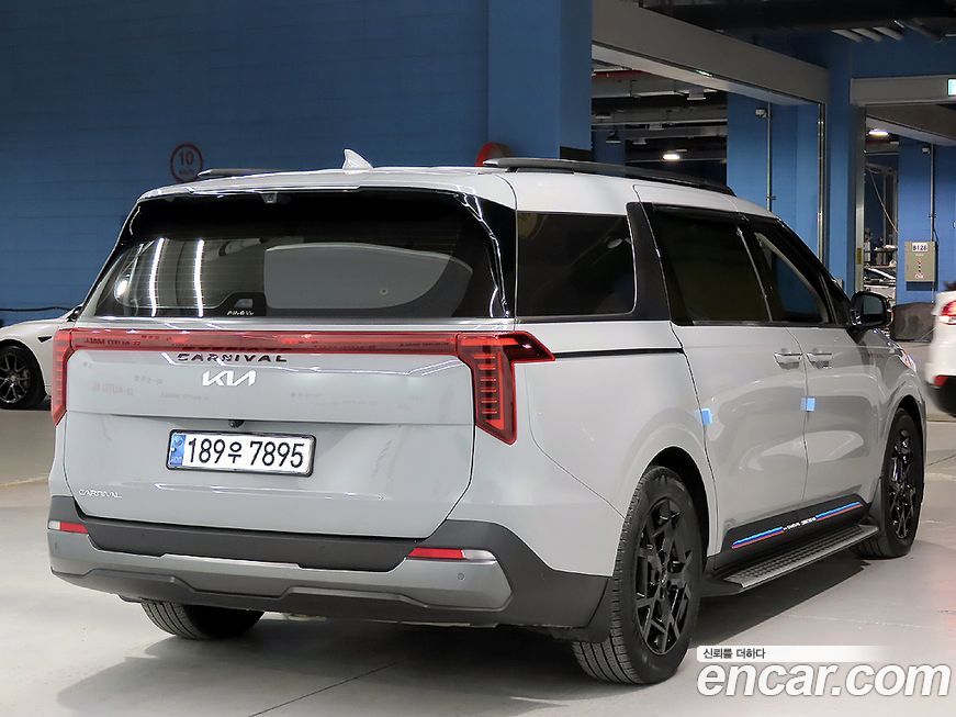 Kia Canival 2024