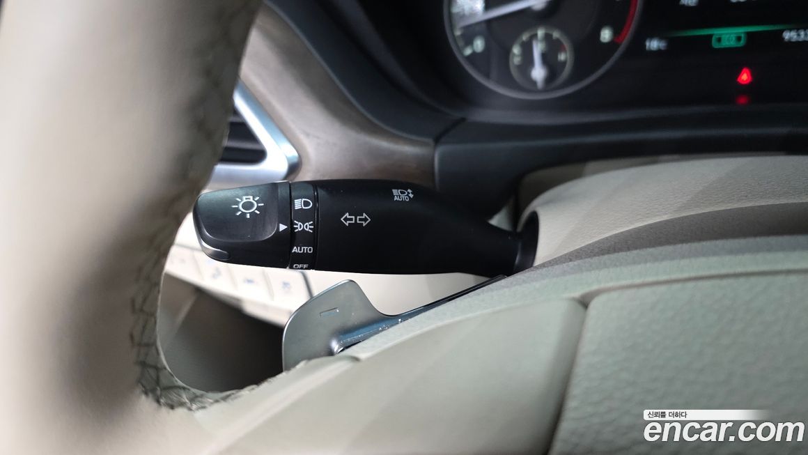 Genesis G90 2021