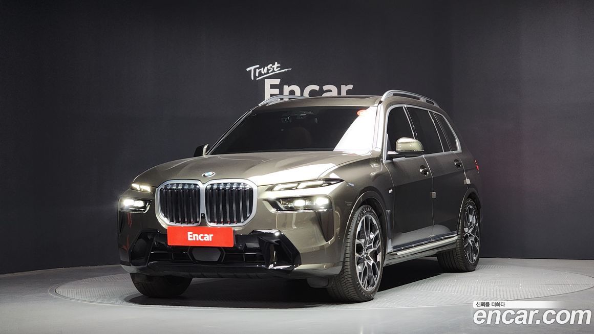 BMW X7 2025