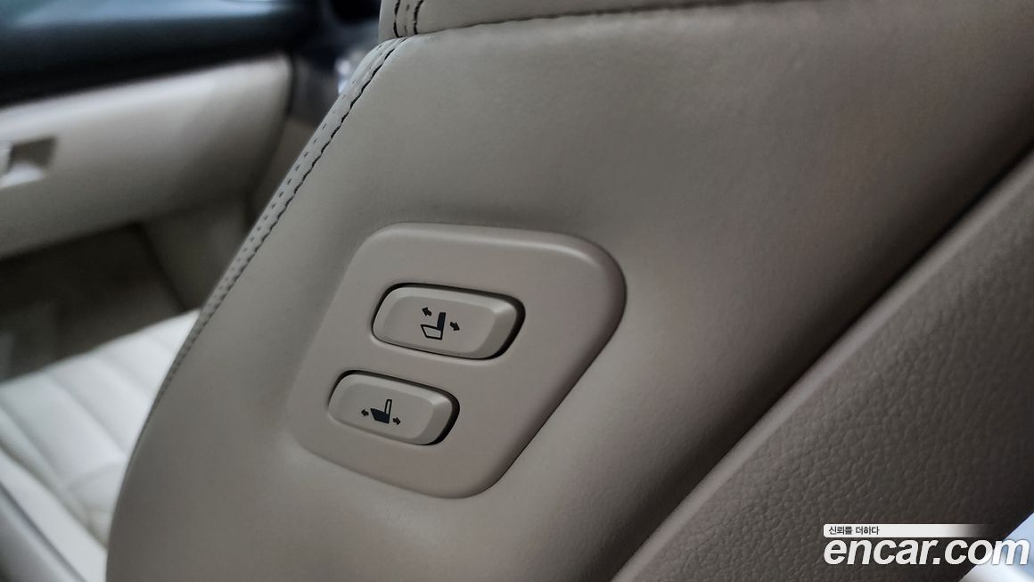 Genesis G70 2023