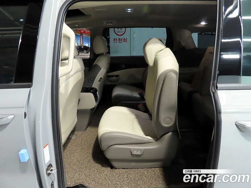 Kia Canival 2024