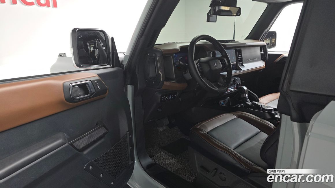 Ford Bronco 2024