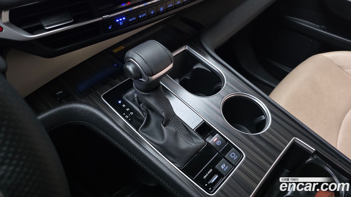 Toyota Sienna 2024