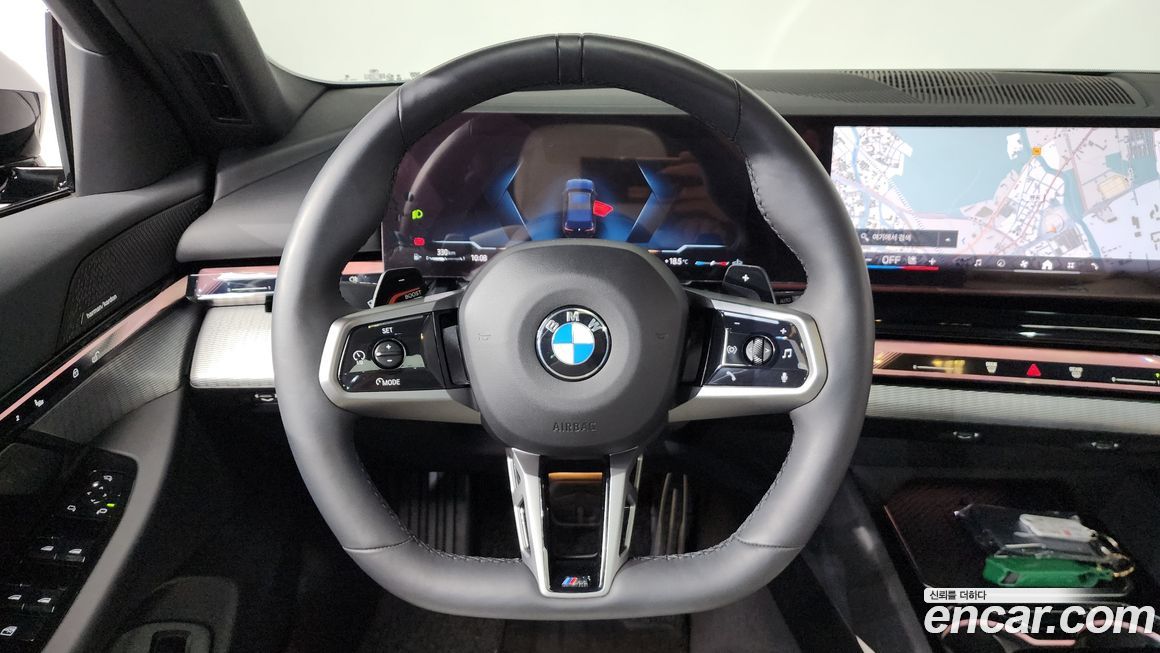 BMW 5-Series 2025