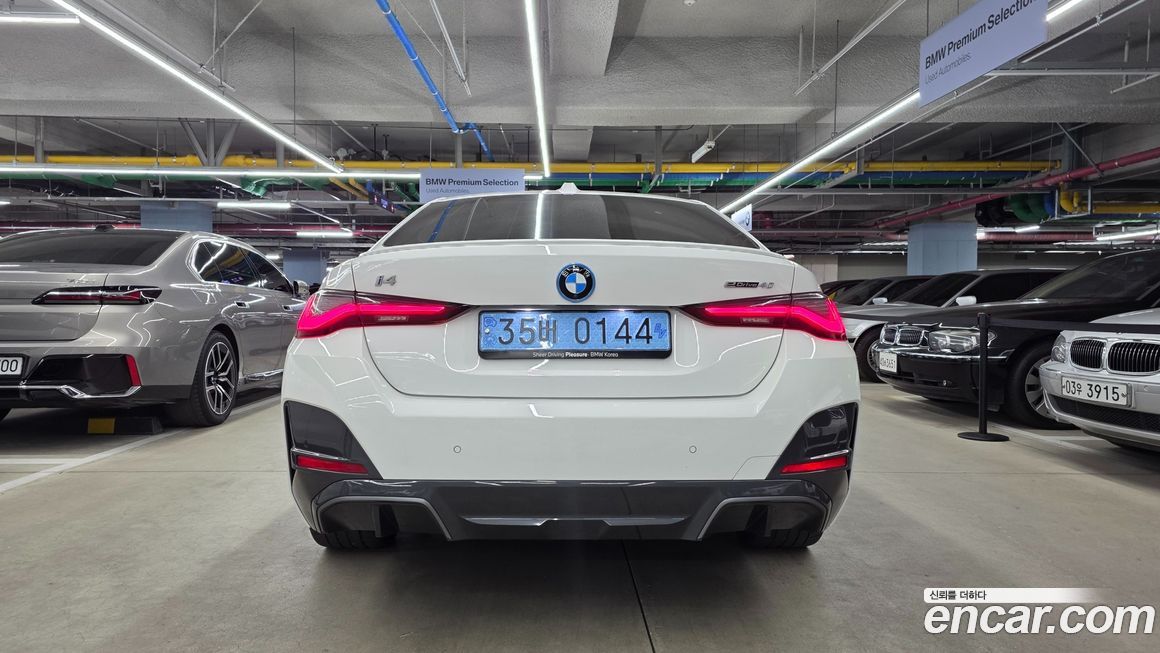 BMW i4 2024