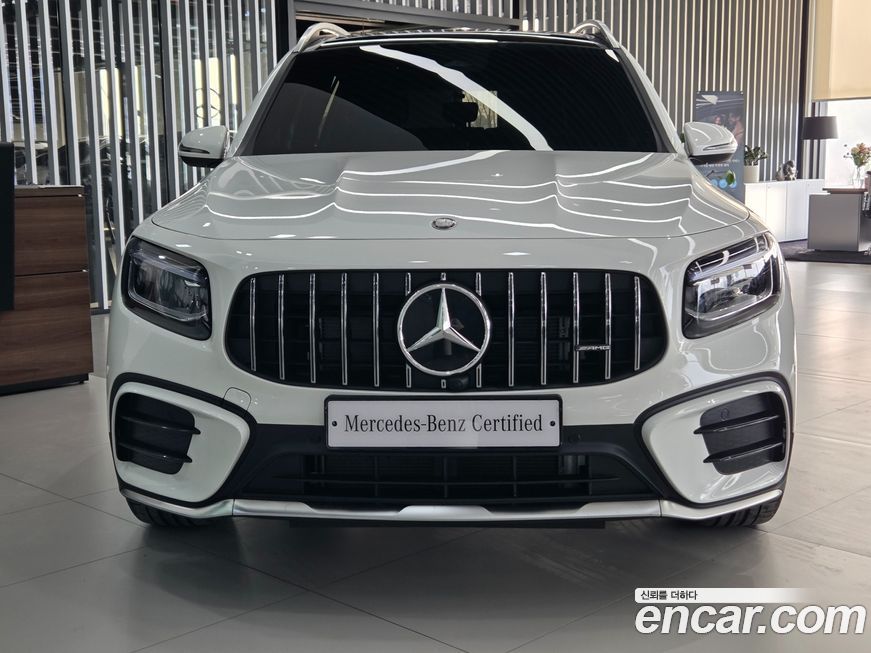 Mercedes-Benz GLB-Class 2025