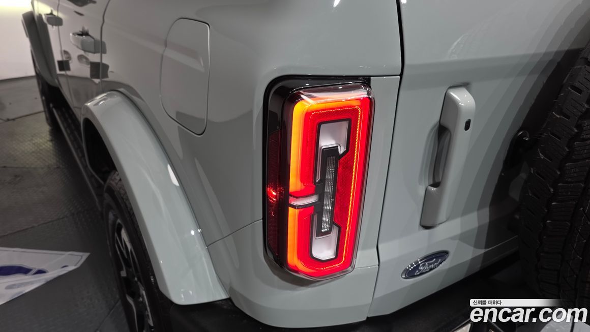 Ford Bronco 2024