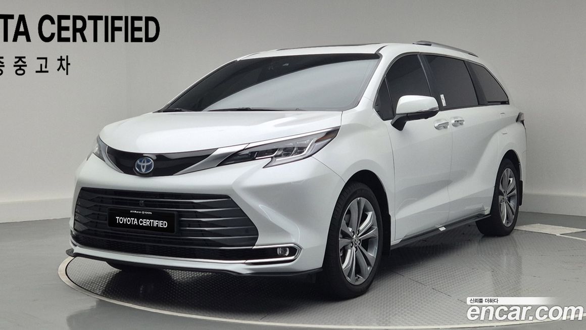 Toyota Sienna 2025