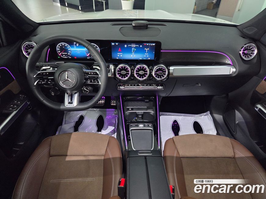 Mercedes-Benz GLB-Class 2025