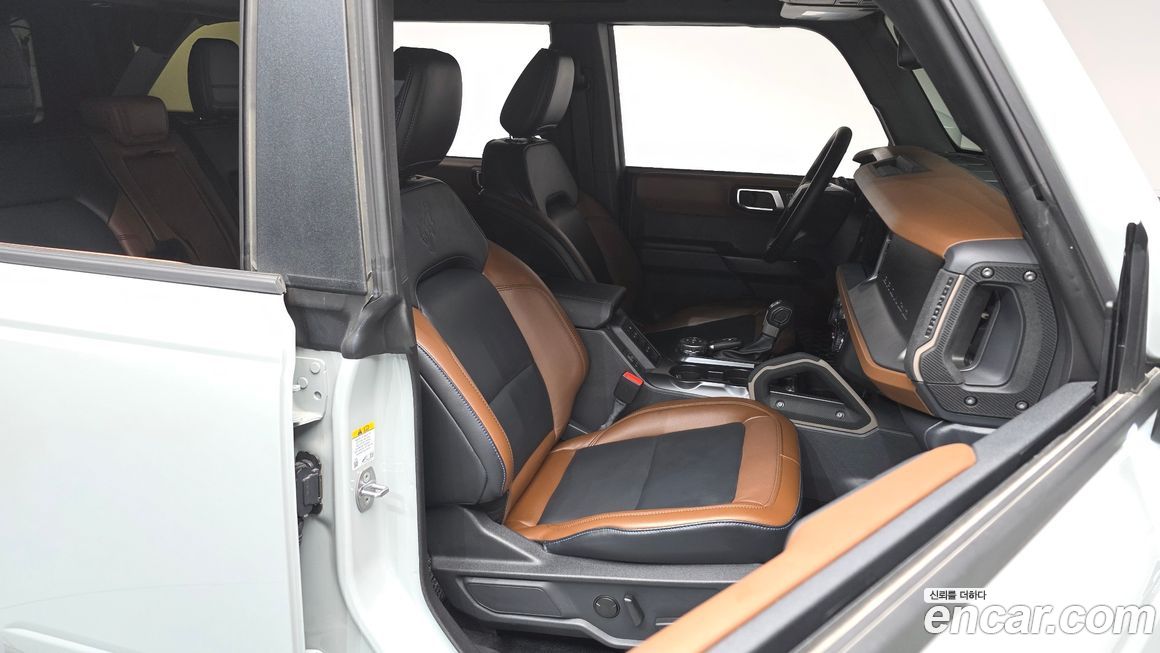 Ford Bronco 2024