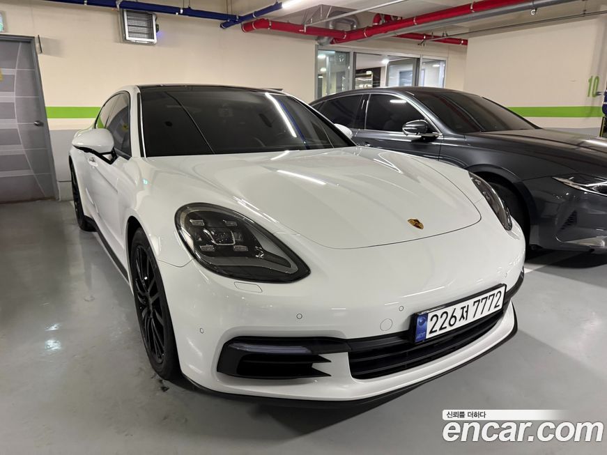 Porsche Panamera 2018