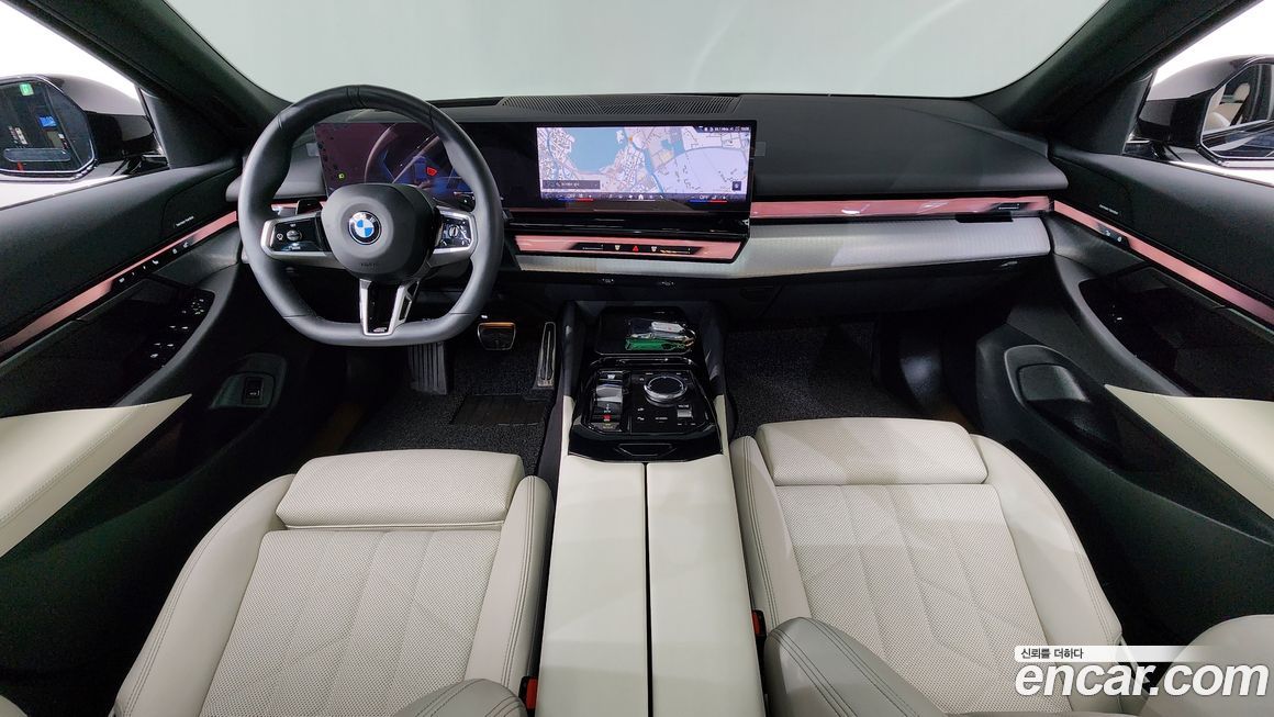 BMW 5-Series 2025