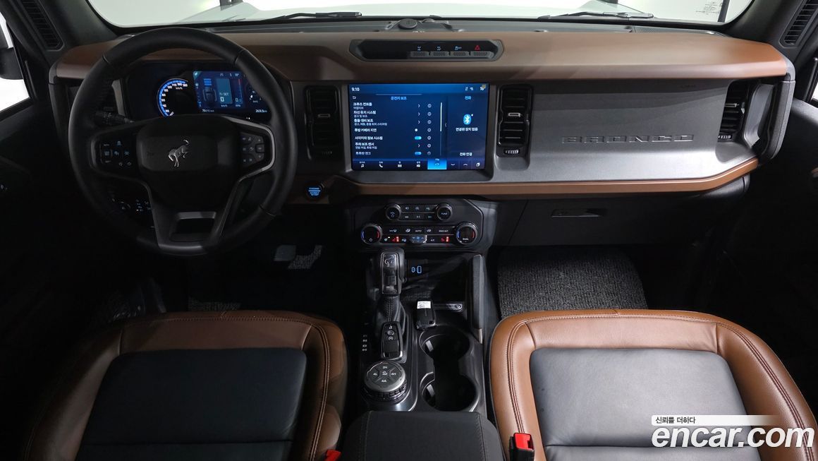Ford Bronco 2024