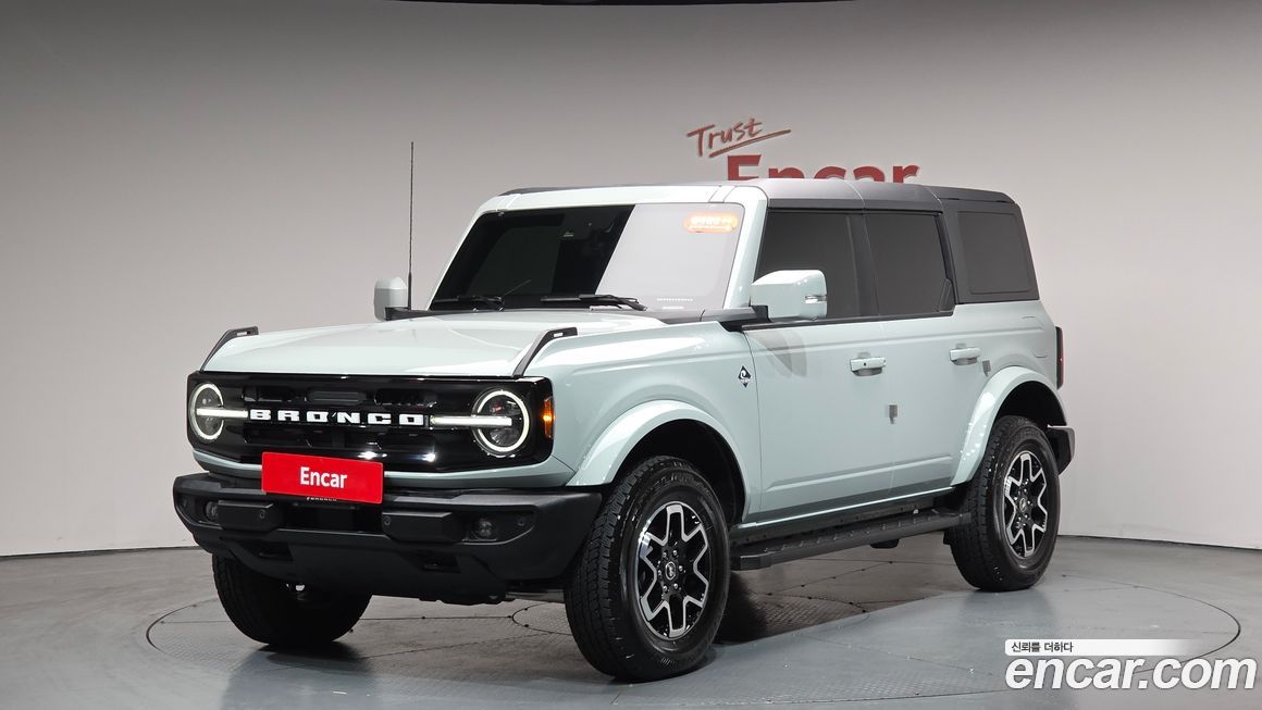 Ford Bronco 2024