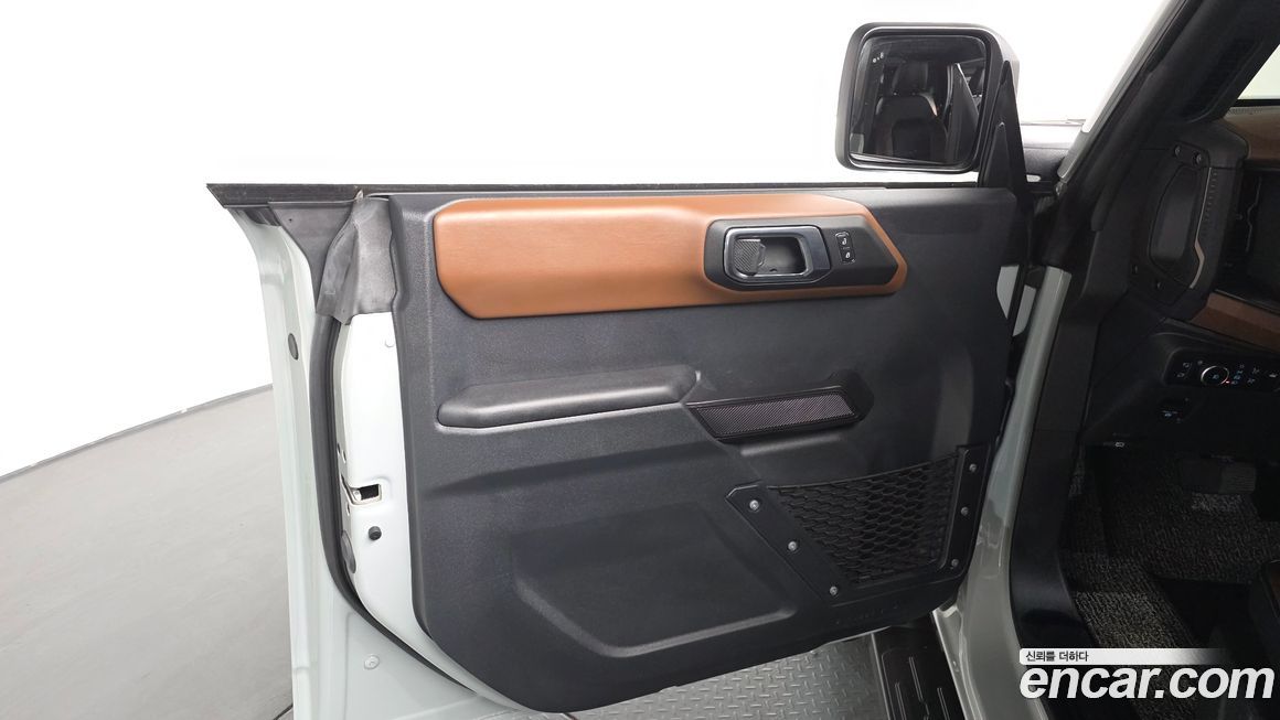 Ford Bronco 2024