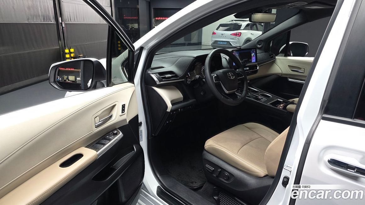 Toyota Sienna 2024