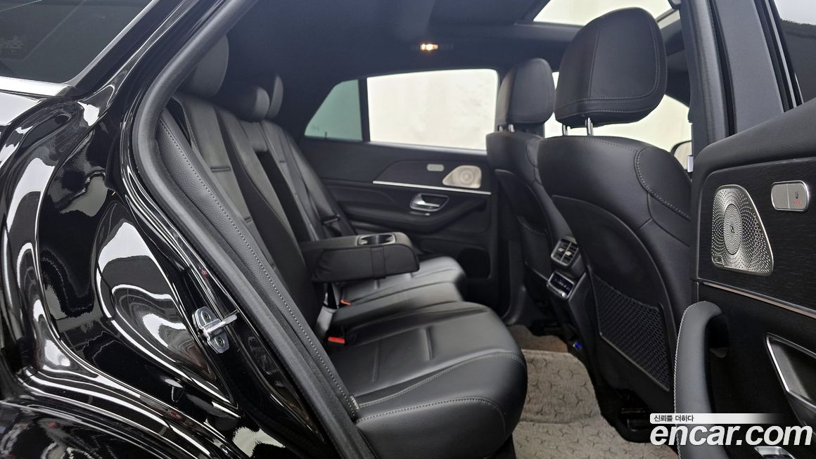 Mercedes-Benz GLE-Class 2024