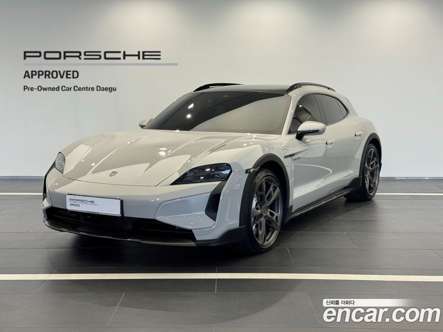 Porsche Taycan 2025